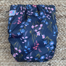 Load image into Gallery viewer, Bamboo Cloth Nappy Bloom