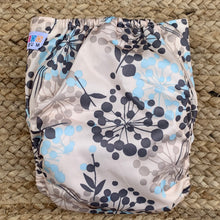 Load image into Gallery viewer, Bamboo Cloth Nappy Floral